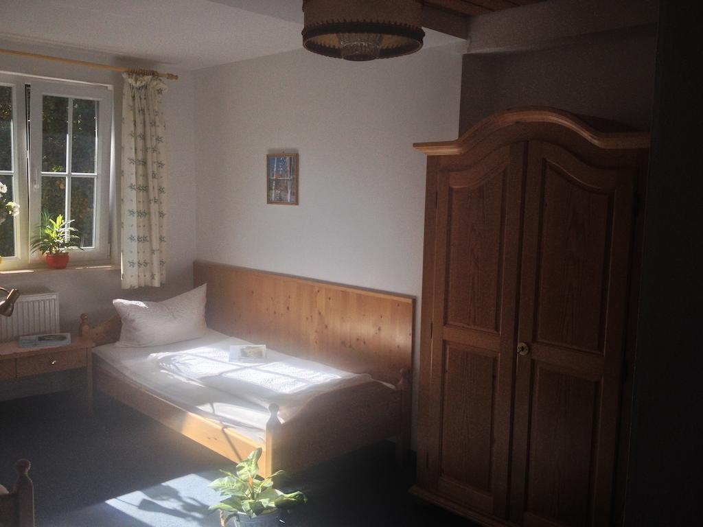 Gasthof Blaue Gams Ettal Phòng bức ảnh