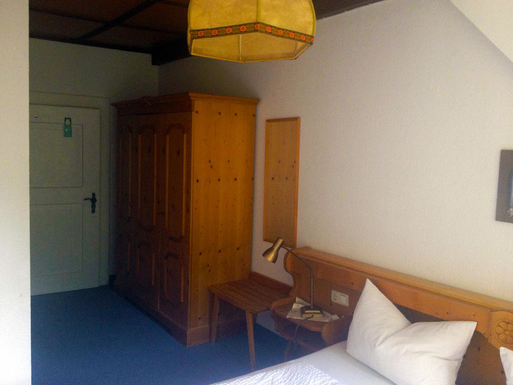 Gasthof Blaue Gams Ettal Phòng bức ảnh