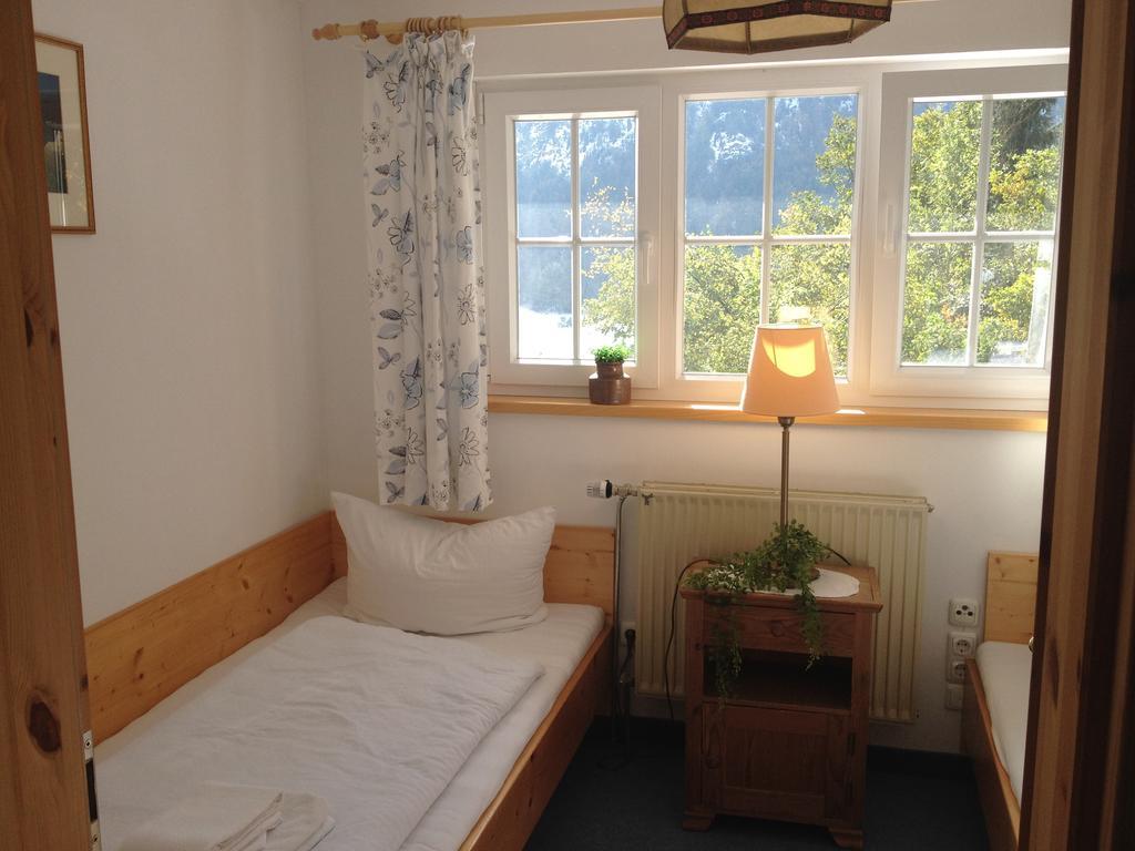 Gasthof Blaue Gams Ettal Ngoại thất bức ảnh